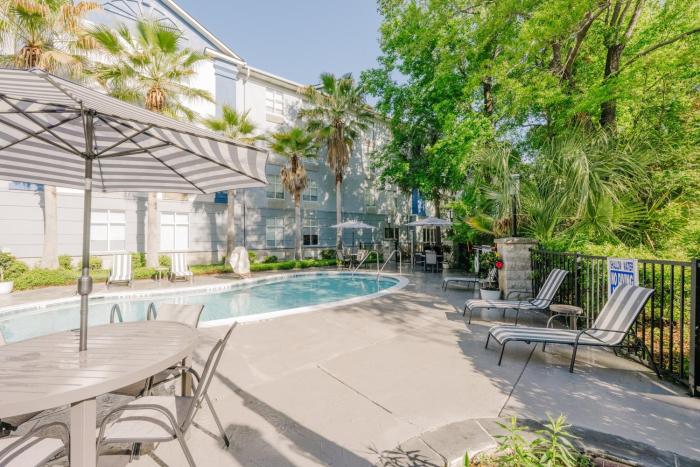 holiday inn express and suites charleston ashley phosphate by ihg