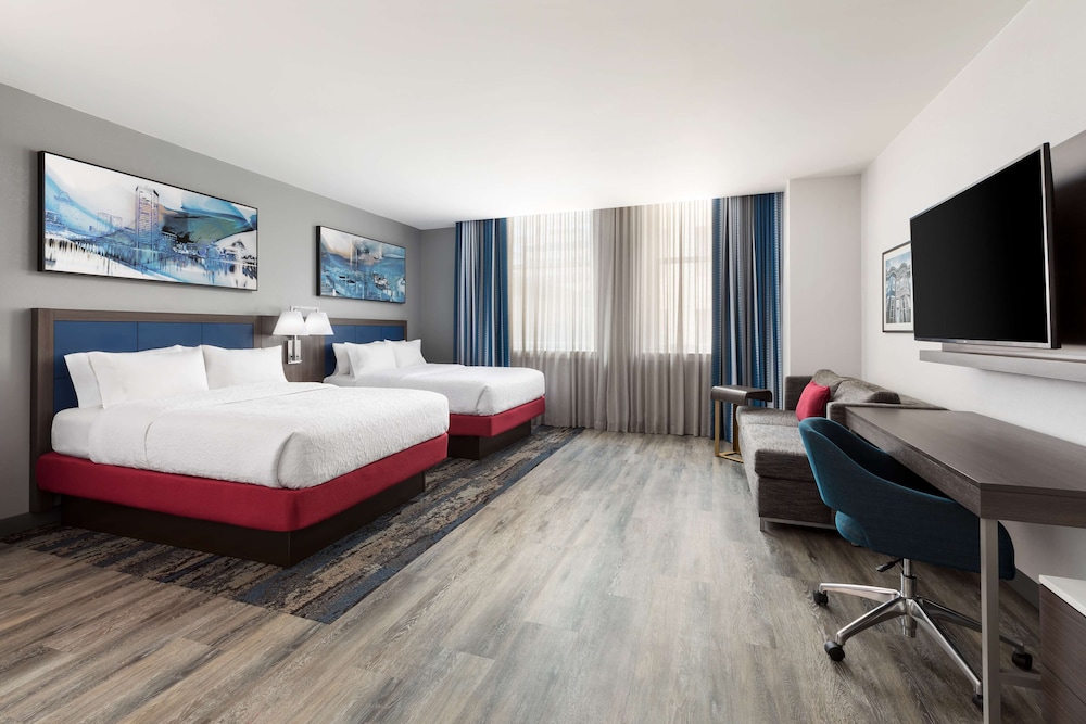 hampton inn and suites baltimore inner harbor