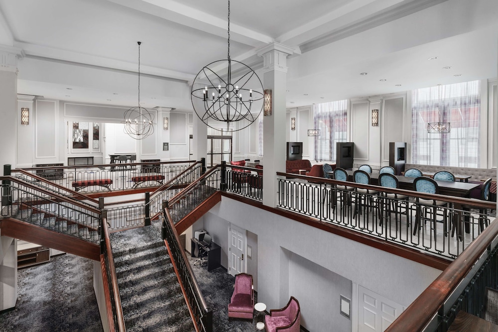 hampton inn and suites baltimore inner harbor