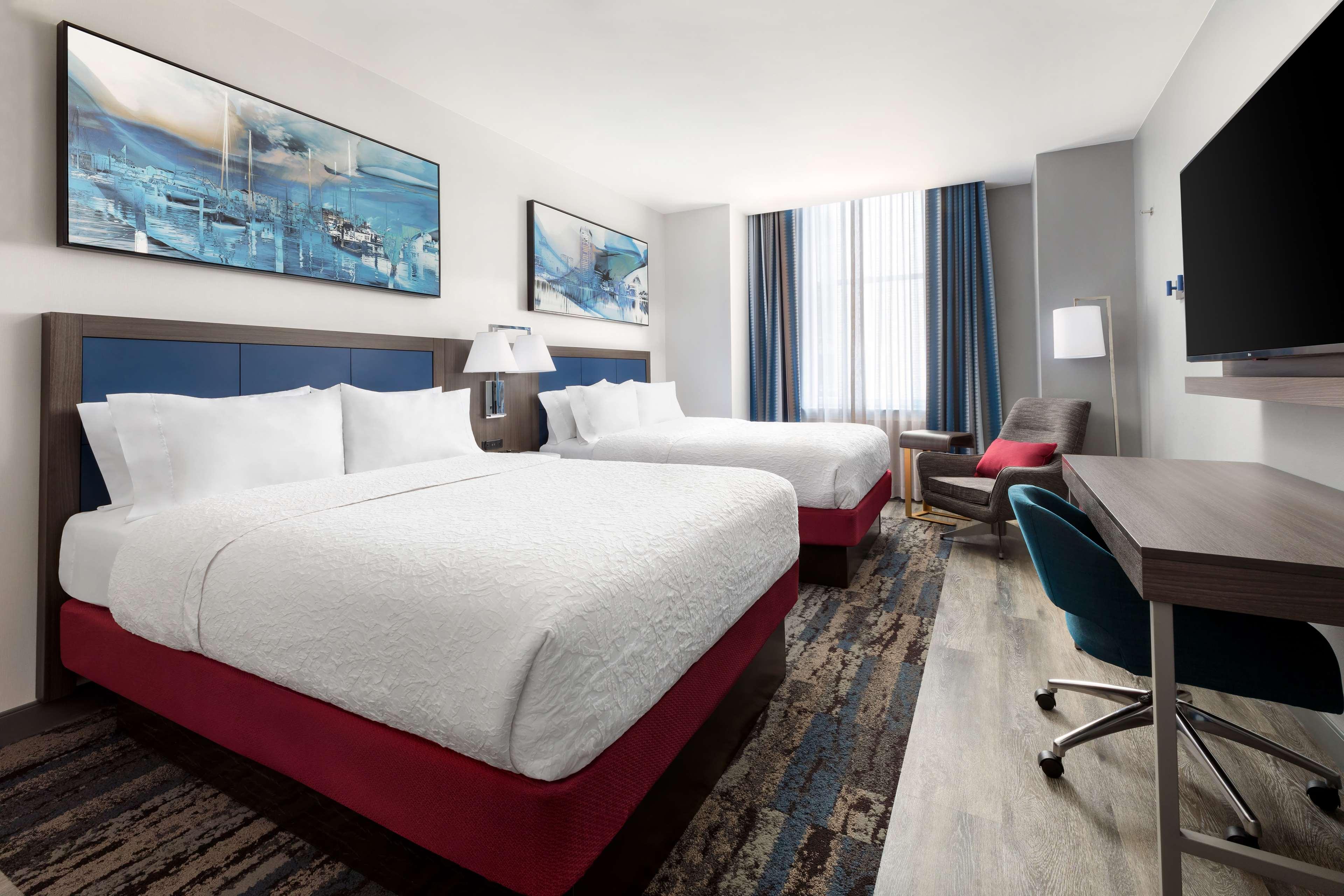 hampton inn and suites baltimore inner harbor