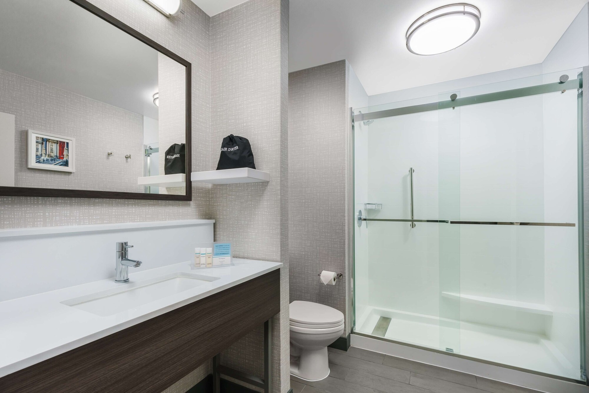 hampton inn and suites baltimore inner harbor