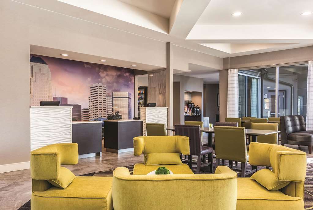 la quinta inn and suites by wyndham shreveport airport