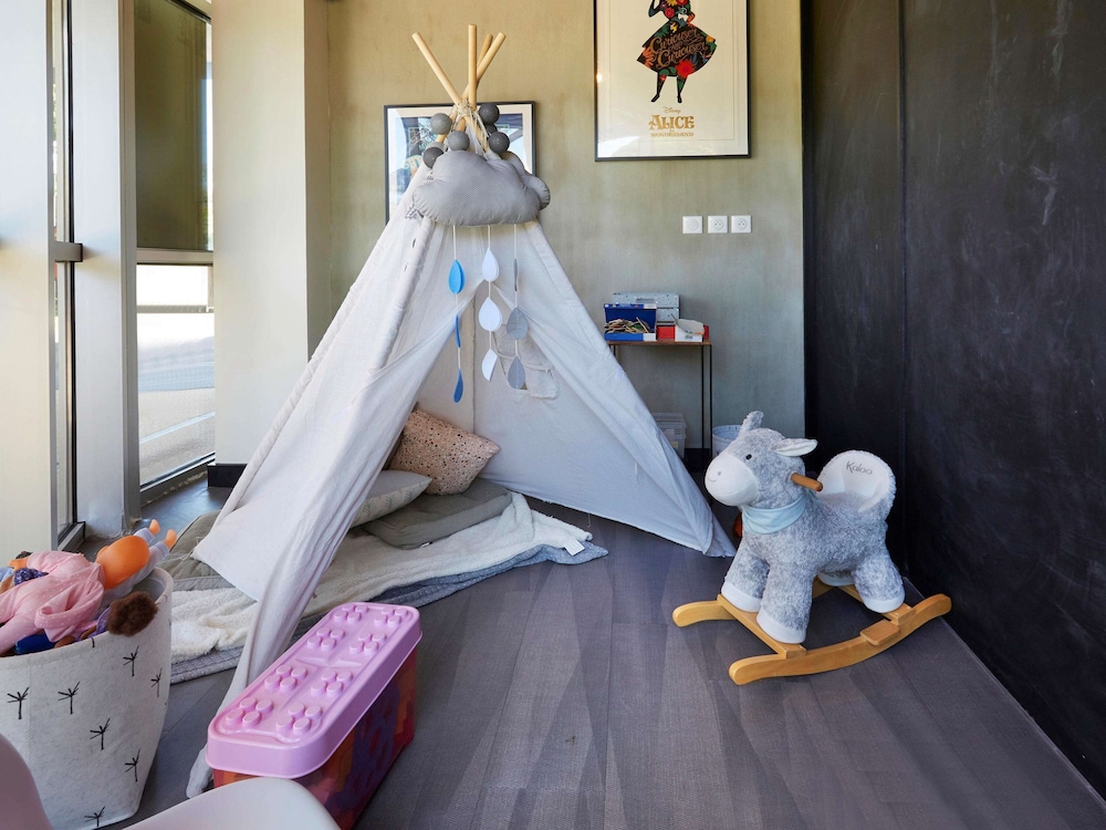 ibis archamps porte de geneve