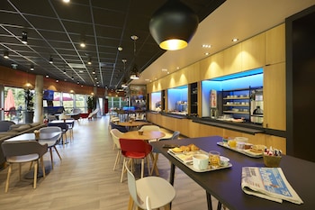 ibis archamps porte de geneve