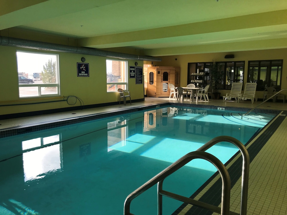 comfort inn and suites