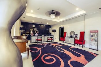 hotel mint ebony