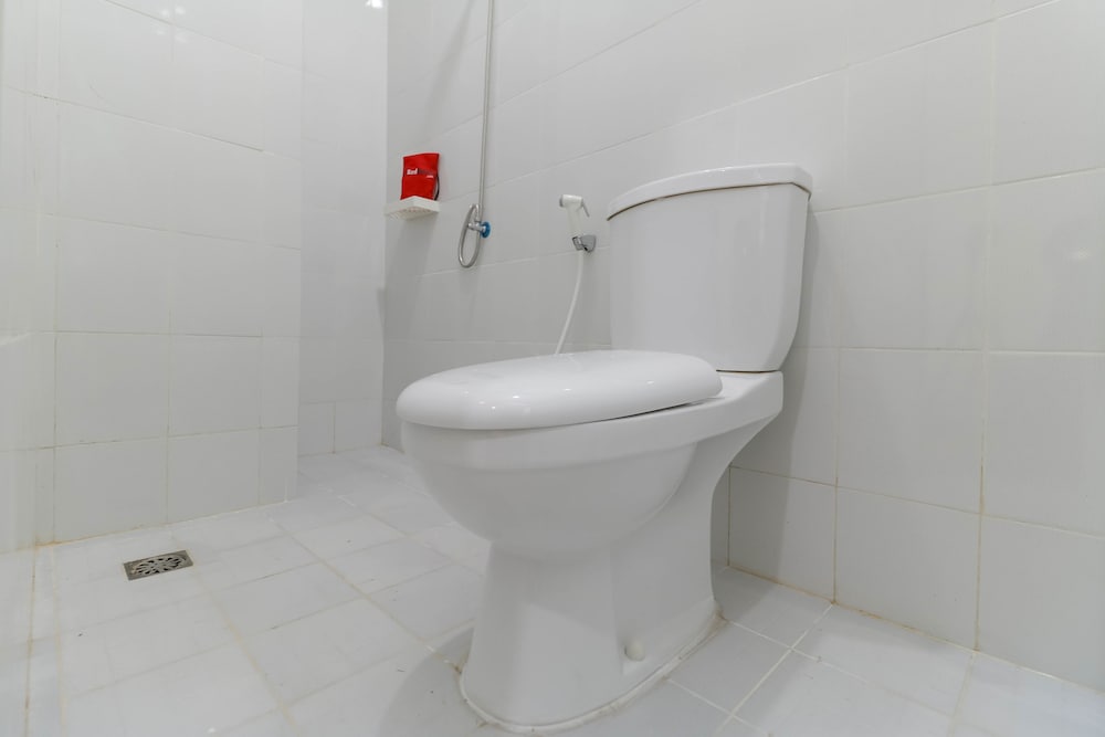 reddoorz plus kapuk business park