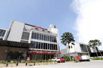 reddoorz plus kapuk business park