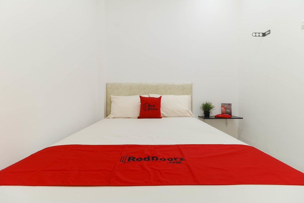 reddoorz plus kapuk business park