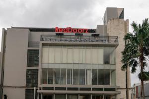 reddoorz plus kapuk business park