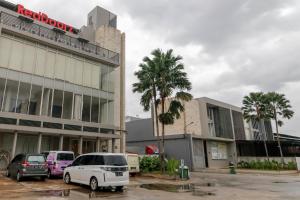 reddoorz plus kapuk business park