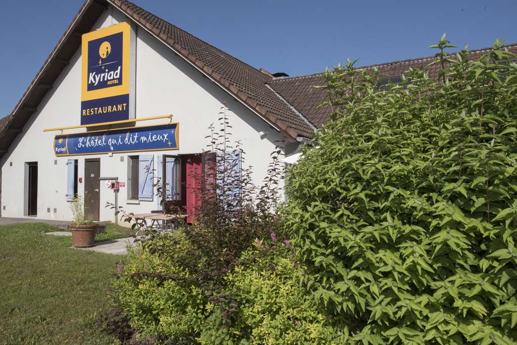 kyriad geneve saint genis pouilly