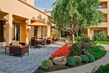 Sonesta Select Whippany Hanover,Hanover Township>>East Hanover,3 star