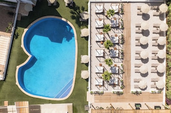 Ona Drach Del Mar,,3 star