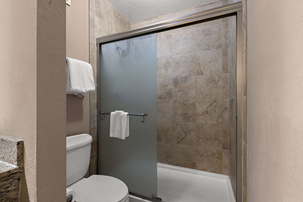 quality inn wayne fairfield area