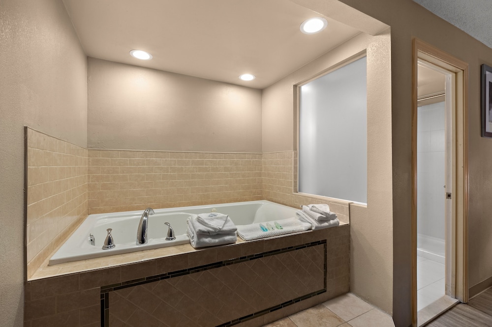 quality inn wayne fairfield area