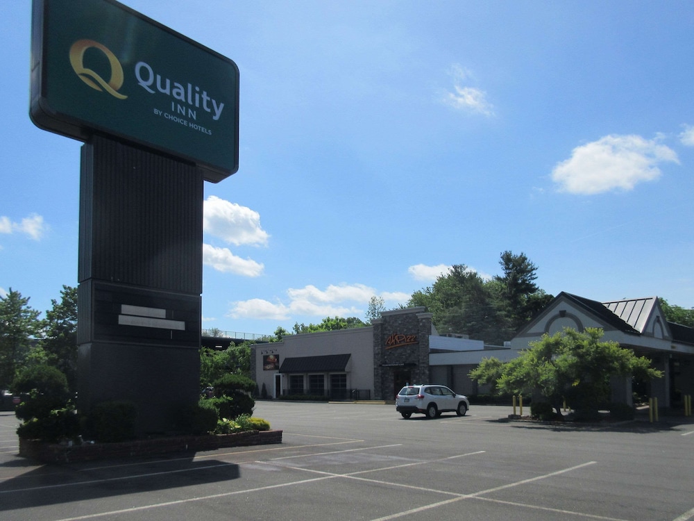 quality inn wayne fairfield area