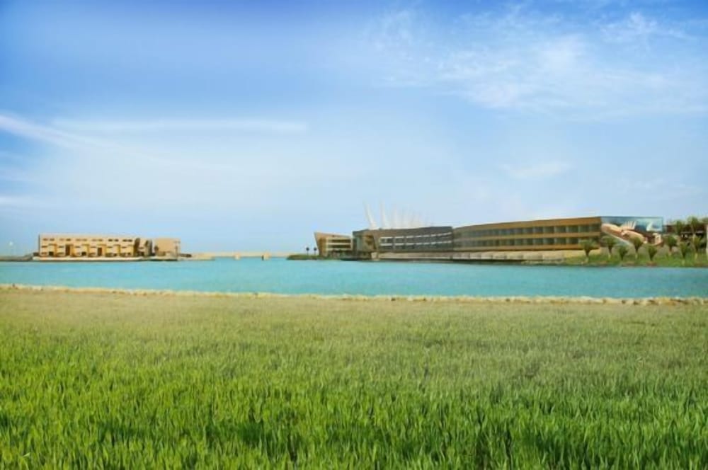 the dragon hotel and resort