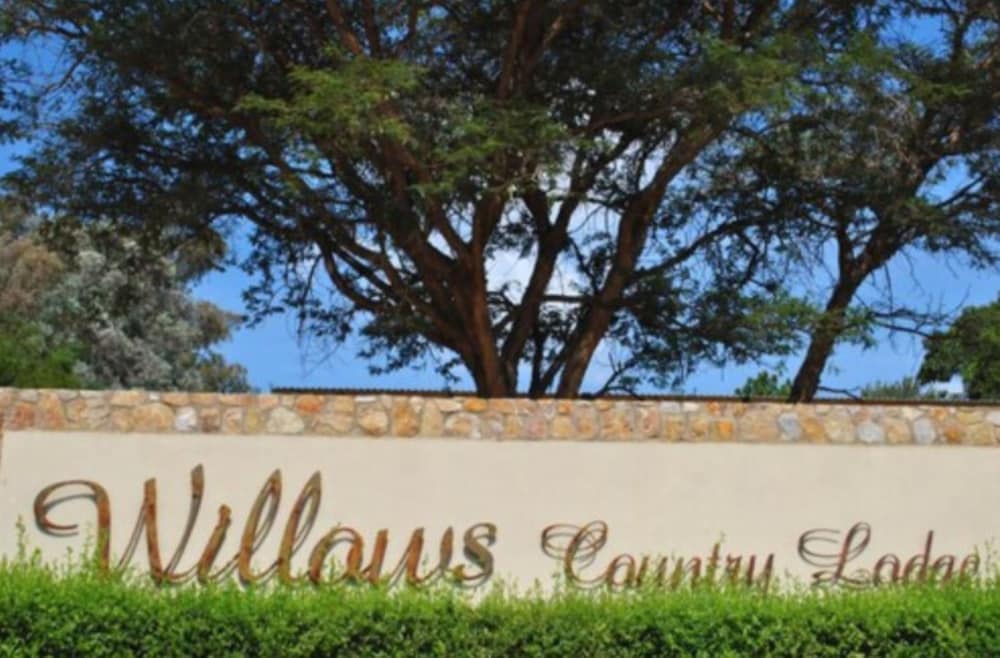willows boutique hotel