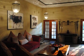 willows boutique hotel