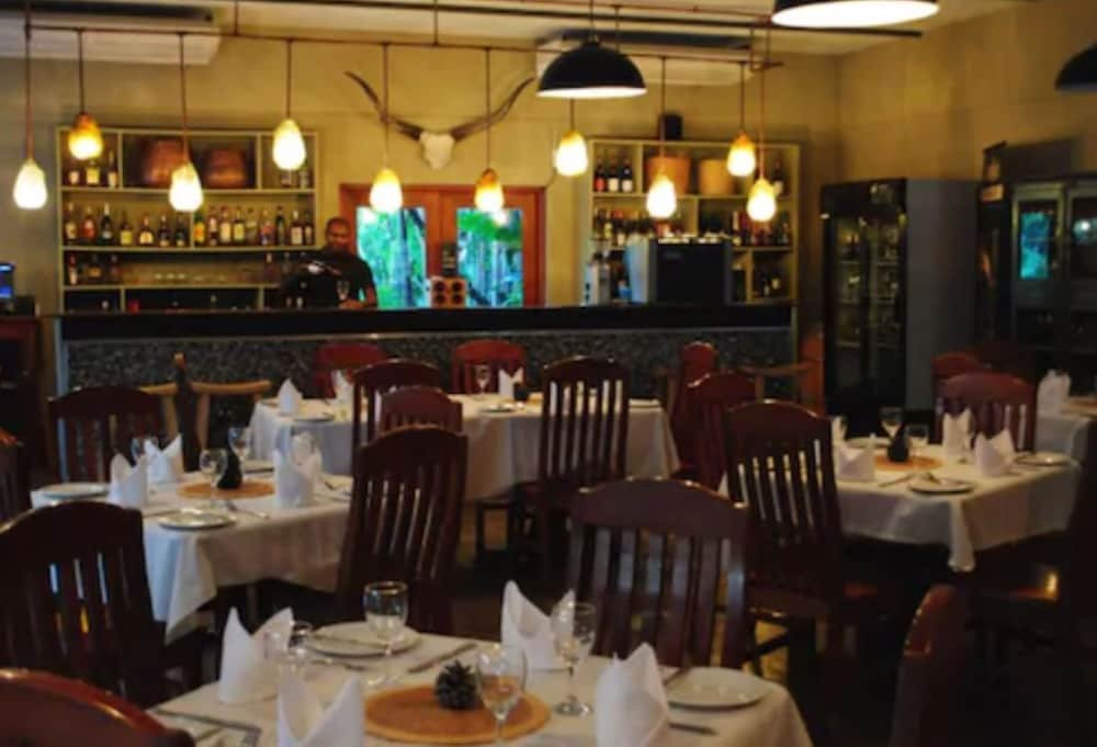 willows boutique hotel