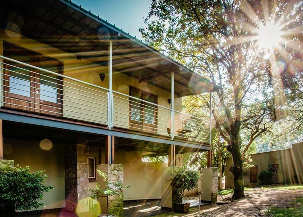 willows boutique hotel