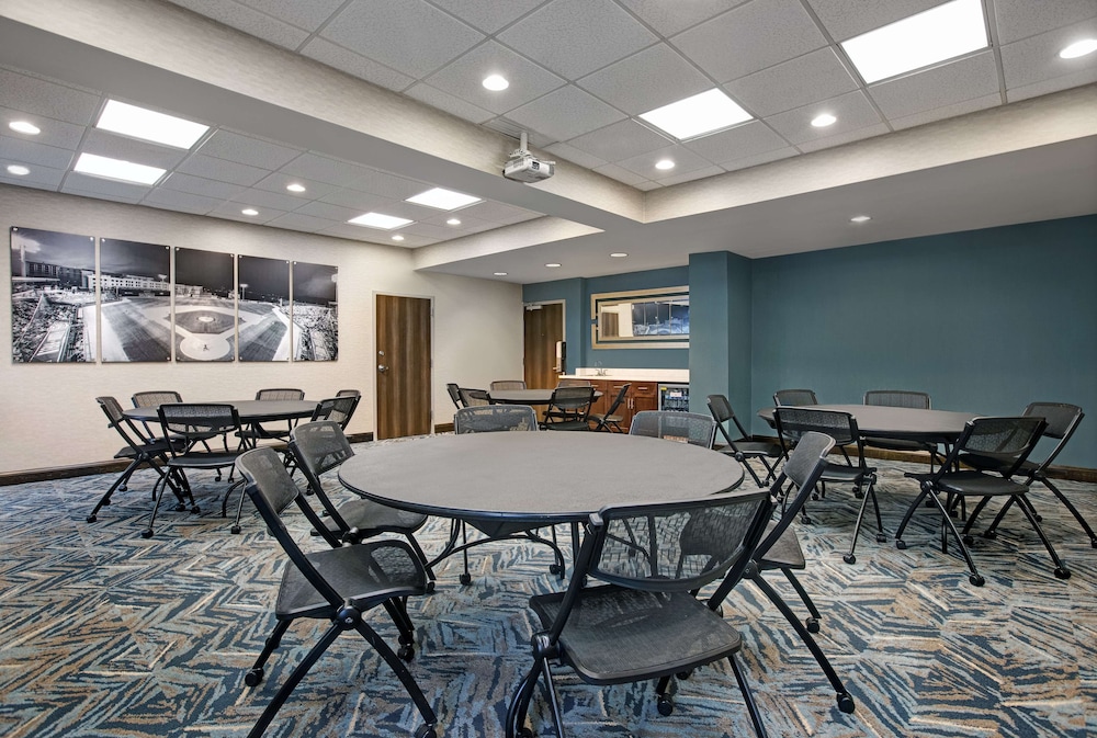hampton inn greenville i 385 woodruff rd