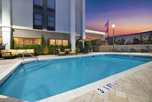 hampton inn greenville i 385 woodruff rd