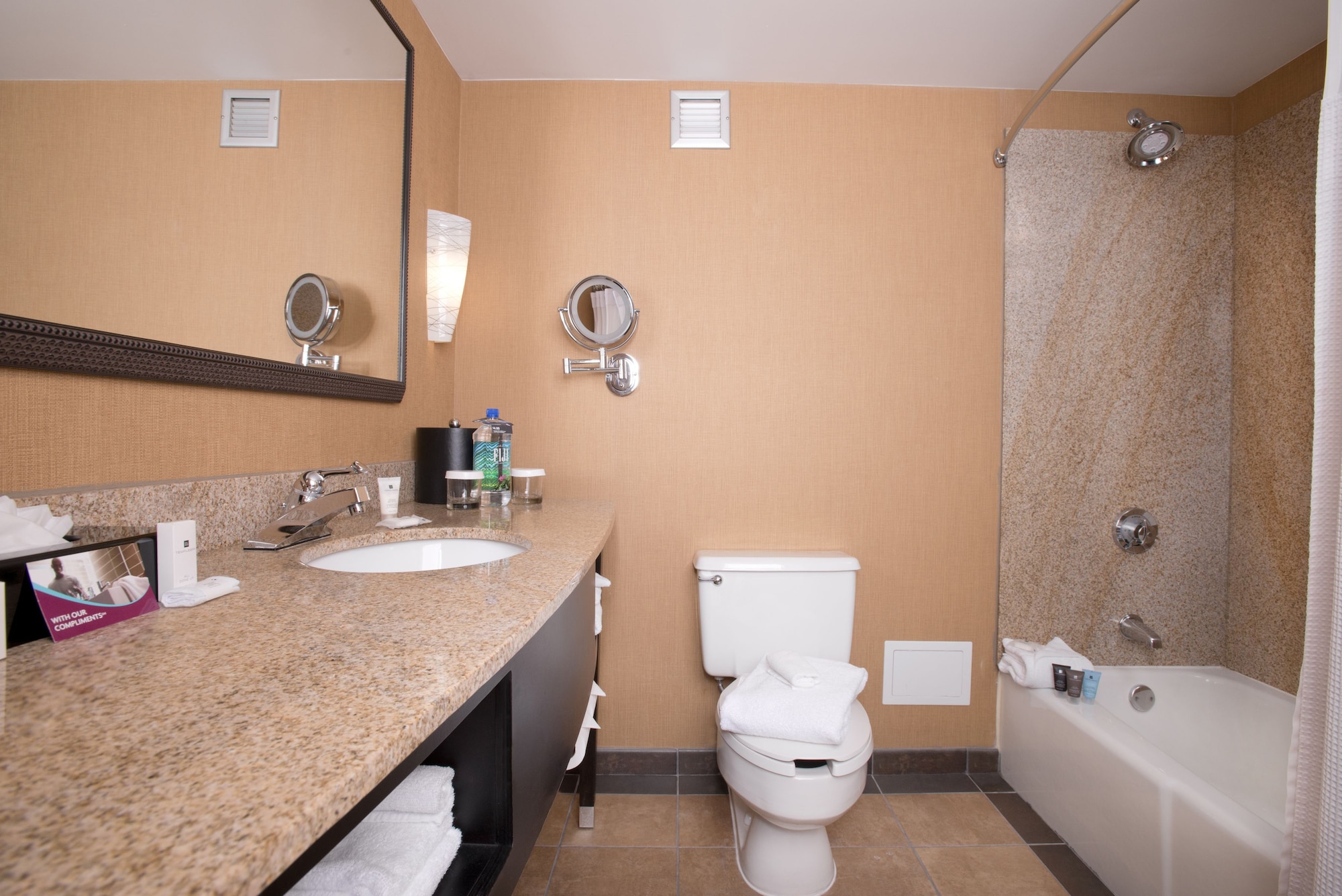 crowne plaza hotel greenville i 385 roper mtn rd by ihg