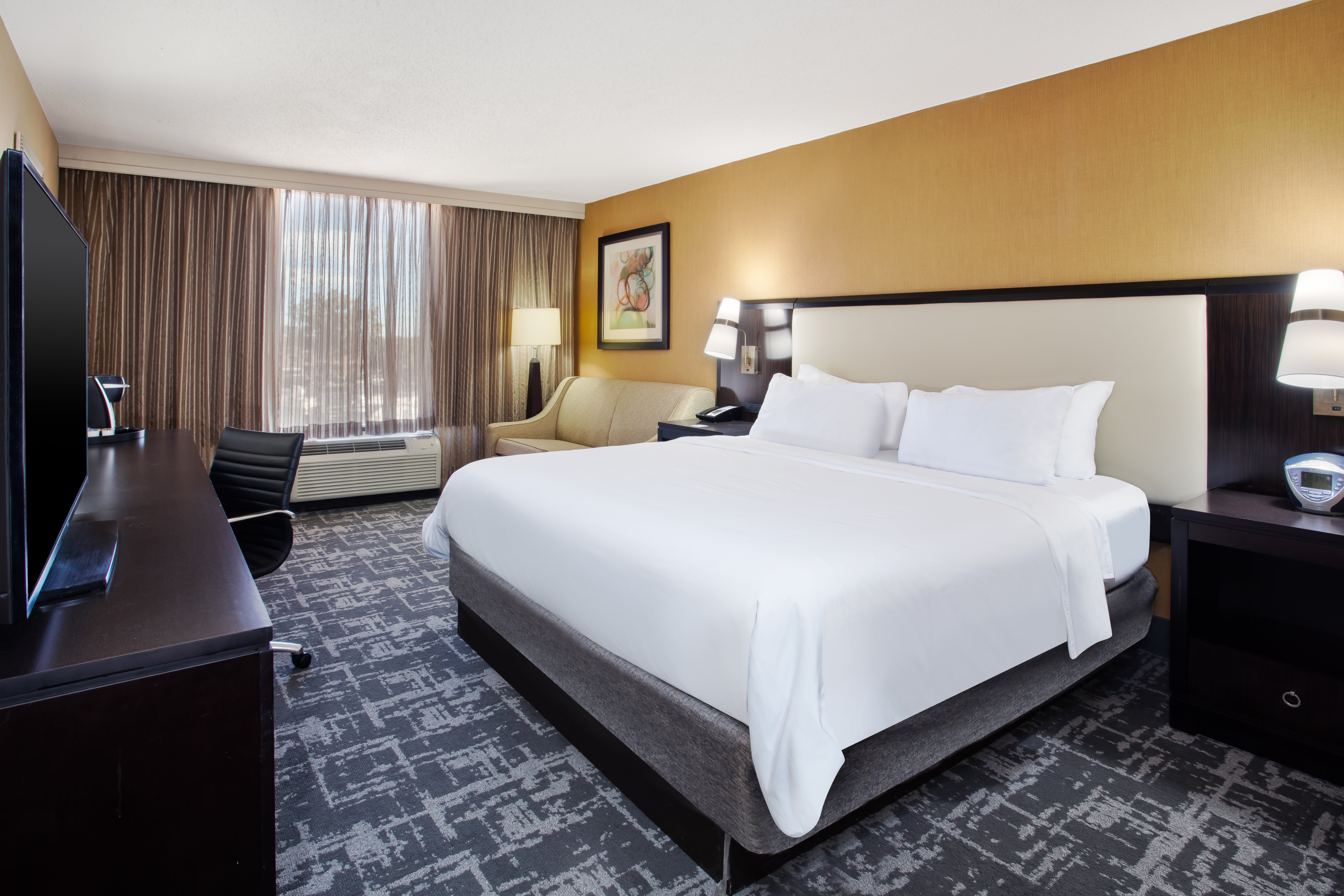 crowne plaza hotel greenville i 385 roper mtn rd by ihg