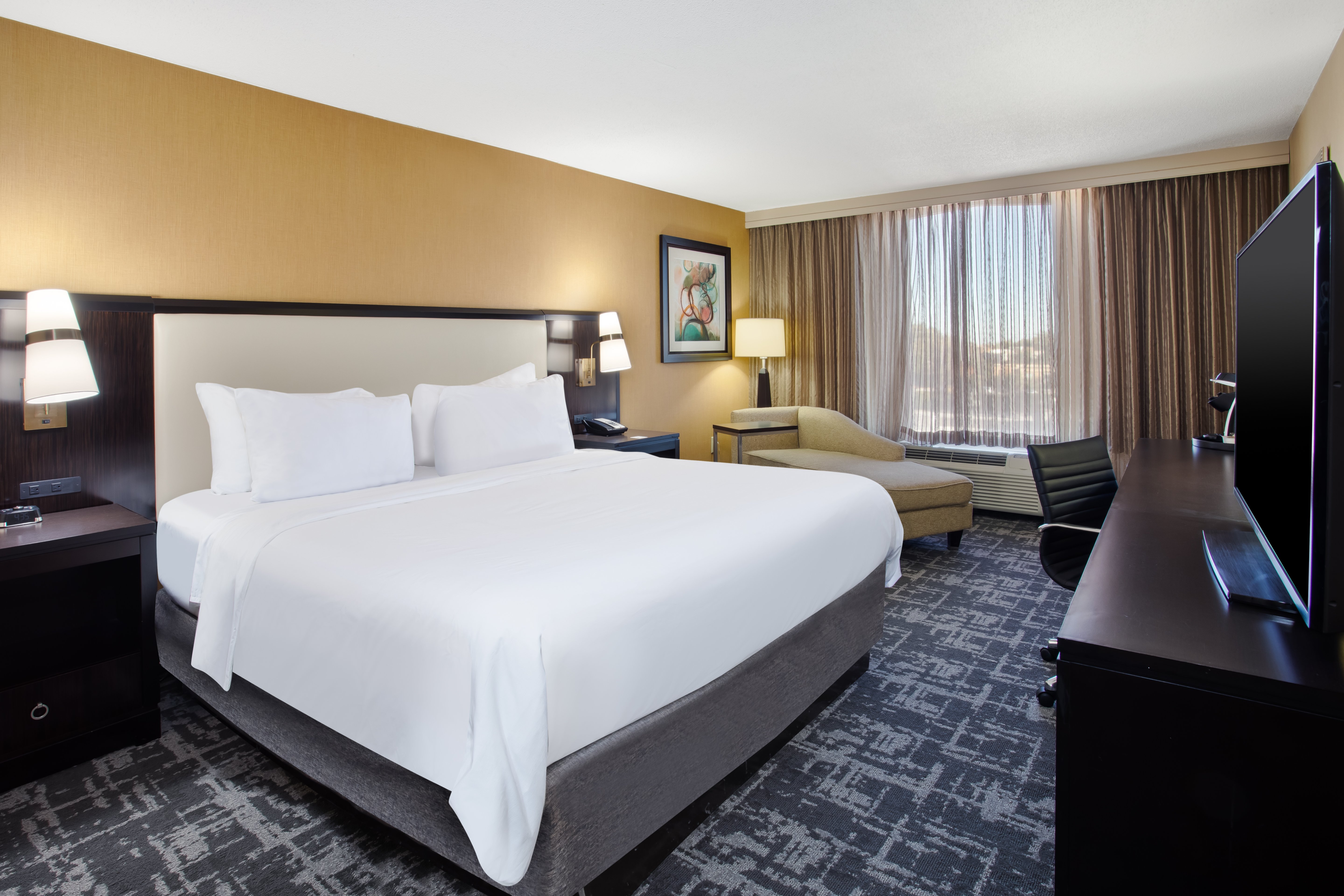 crowne plaza hotel greenville i 385 roper mtn rd by ihg