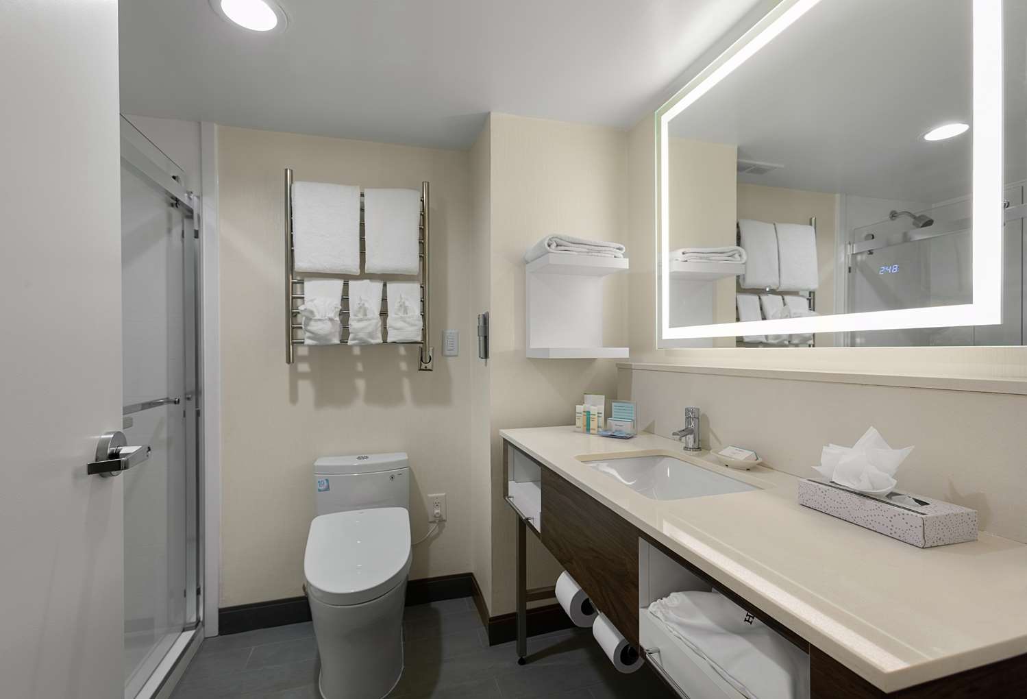 hampton inn greenville travelers rest