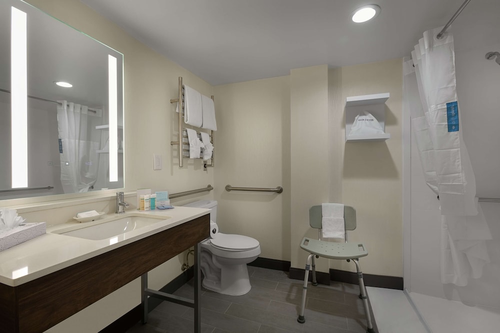 hampton inn greenville travelers rest