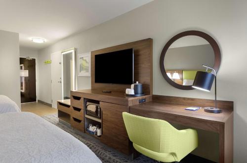 hampton inn greenville travelers rest