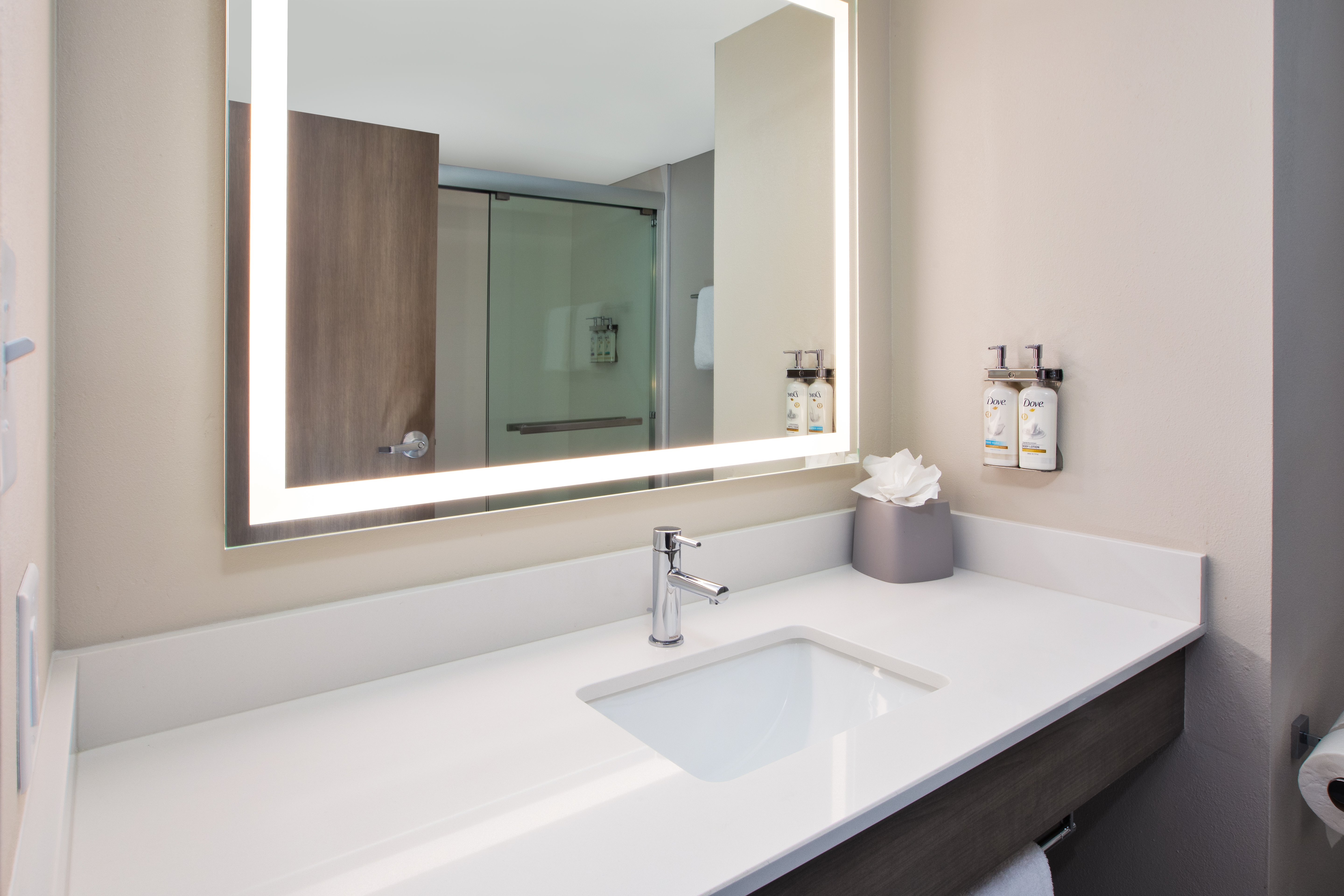 holiday inn express spartanburg by ihg