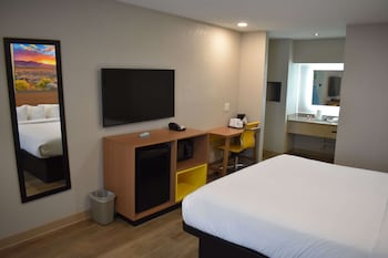 days inn by wyndham san antonio alamo riverwalk