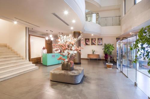 mena hotel tabuk