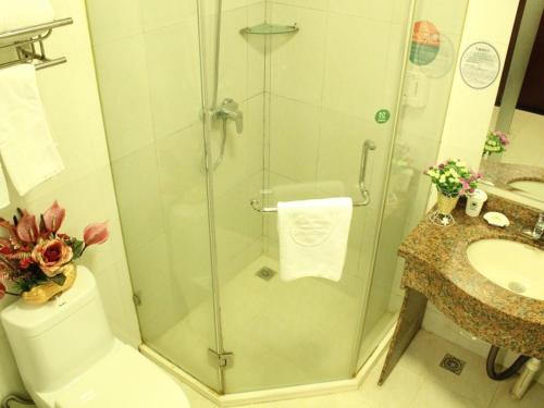 greentree alliance zhoushan shenjiamen duntou wharf hotel
