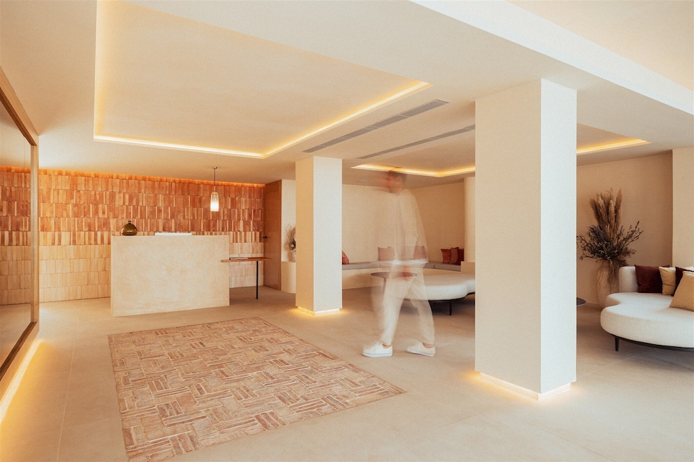 ama ibiza suites adults only