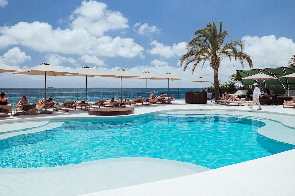 ama ibiza suites adults only