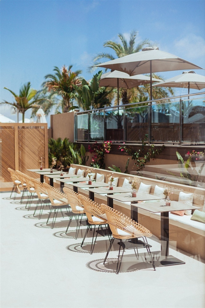 ama ibiza suites adults only
