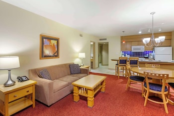 carriage ridge resort ascend hotel collection