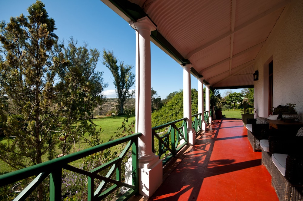 leeuwenbosch country house amakhala game reserve