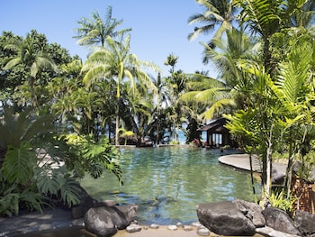 sinalei reef resort and spa