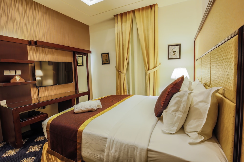 rest night hotel apartment