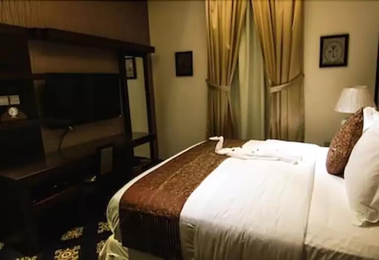 rest night hotel apartment