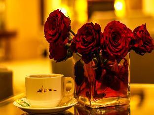 rest night hotel apartment