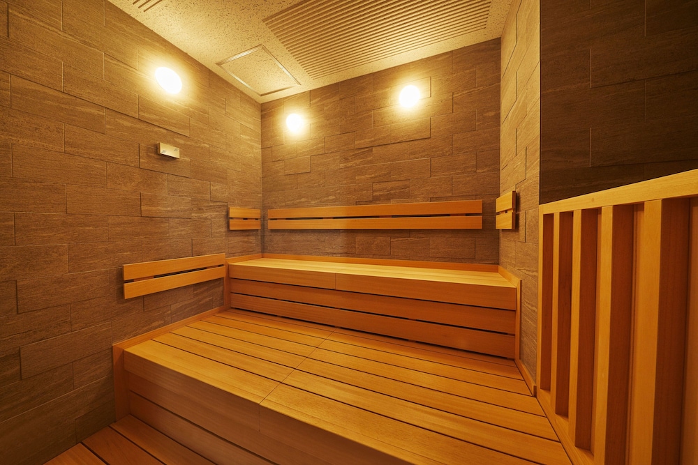 hotel lumiere grande nagareyama otakanomori