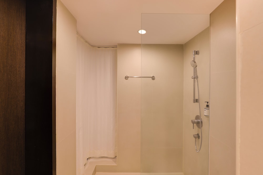 keys select by lemon tree hotels hosur road bengaluru