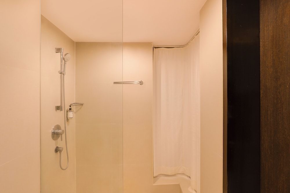 keys select by lemon tree hotels hosur road bengaluru